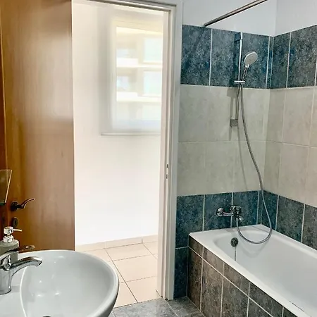 Diana Townhouse 1 * Пафос